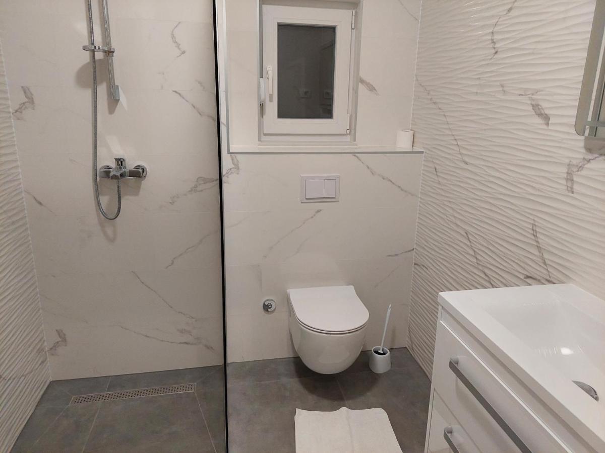 La Ferie Apartment Makarska Bagian luar foto