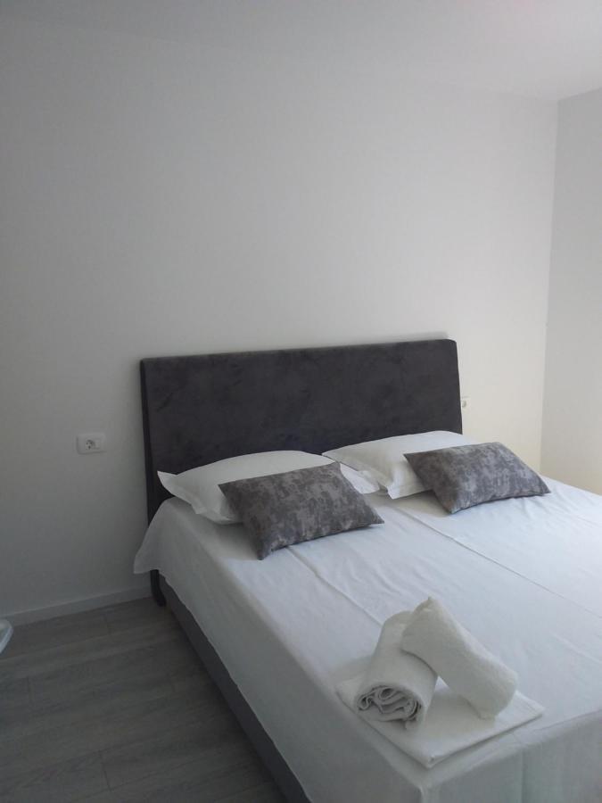 La Ferie Apartment Makarska Bagian luar foto